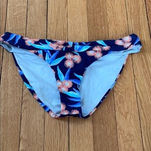 Patagonia bottoms NWOT
